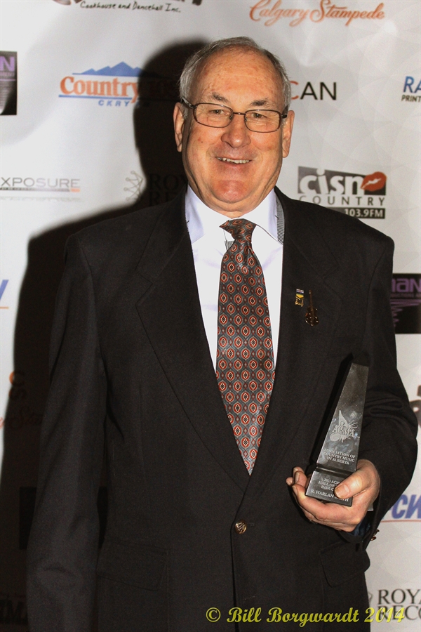 R Harlan Smith